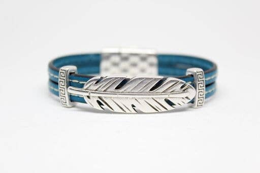 Tinni-Turquoise Leather Bracelet with Silver Toned Accents